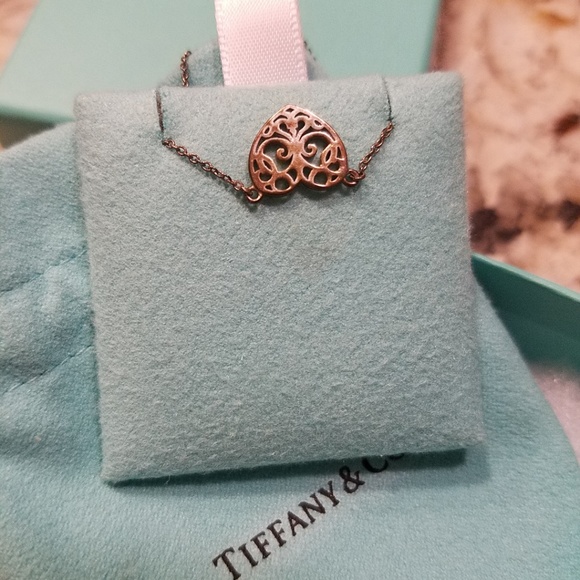 Tiffany and Co Enchant Heart Necklace - Picture 3 of 5